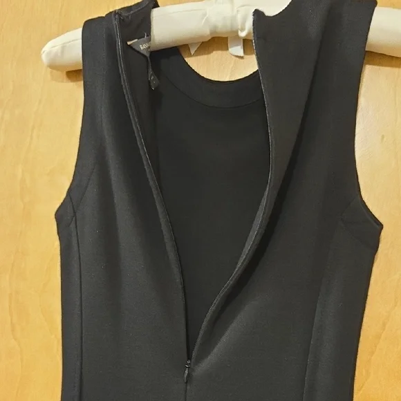 Banana Republic Classic Black Midi Dress - Picture 4 of 5
